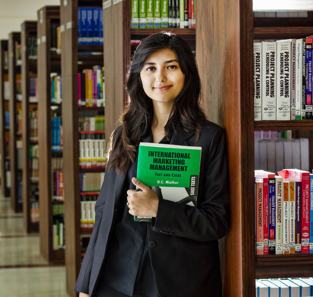 student_in_library