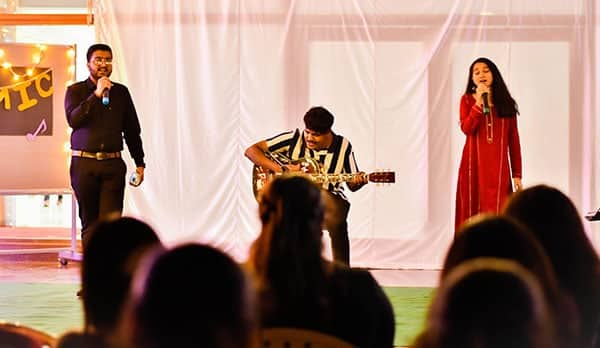 Open Mic 2022